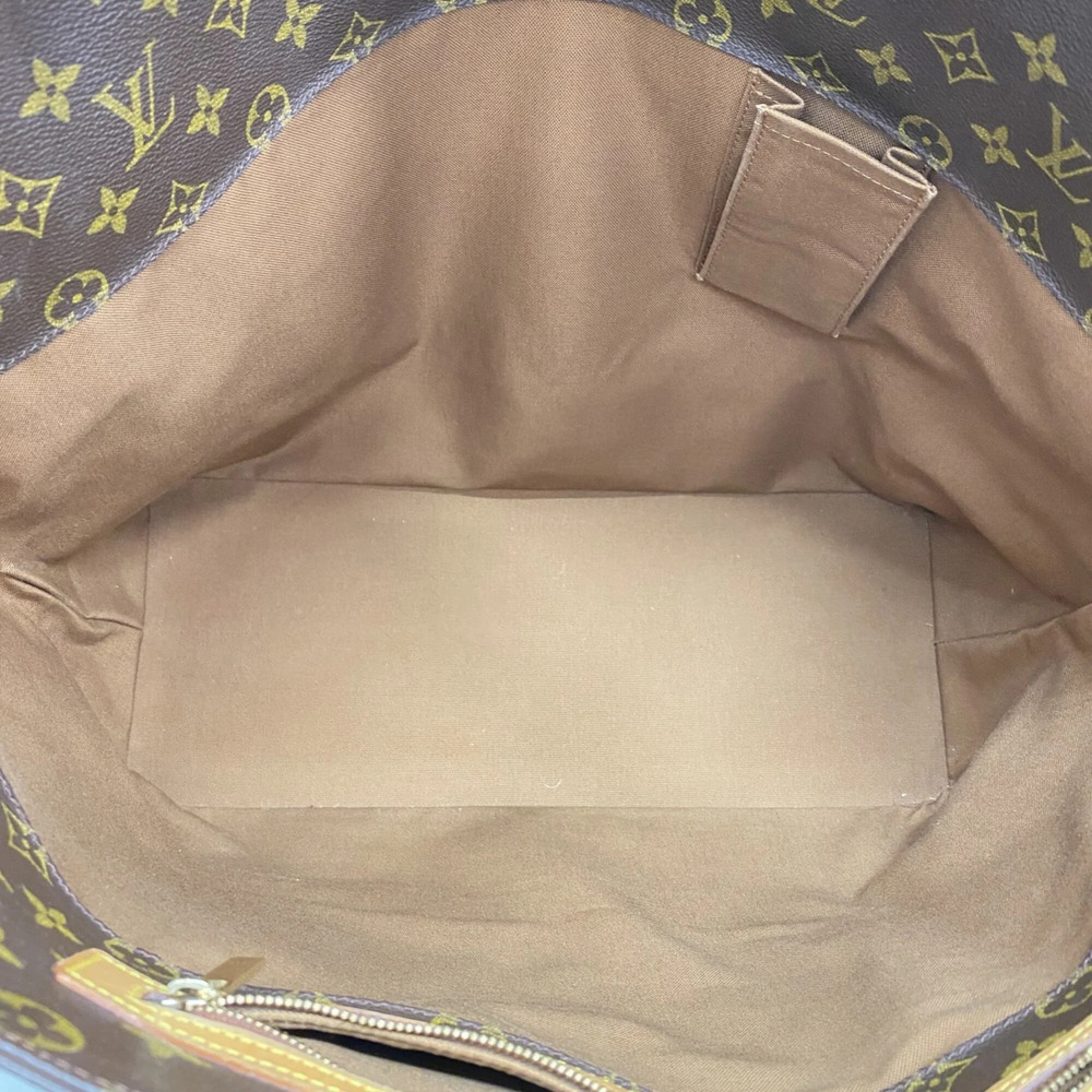LOUIS VUITTON Brown Monogram Tote Bag - Picture 4 of 11